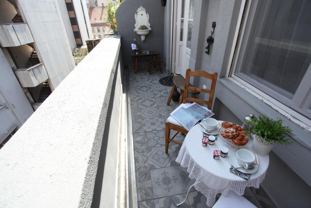 D.Five Neo-Baroque Apartment With Terrace Budapeszt Zewnętrze zdjęcie